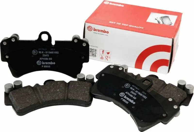 Luxury Brembo 06-08 RX400h/04-07 Toyota Highlander Rear Premium NAO Ceramic OE Equivalent Pad