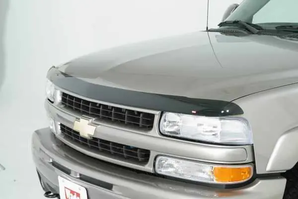 Final Sale Wade Clear Wrap Hoodguard Bug Deflector - 32363